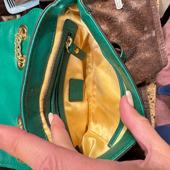 Milly Crossbody Handbag - Emerald with Gold accents - Picture 4 of 7